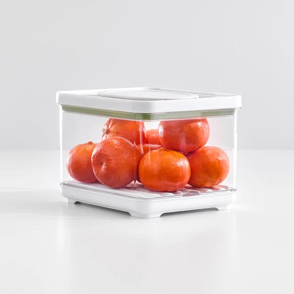 iDesign clear square produce keeper with clementines